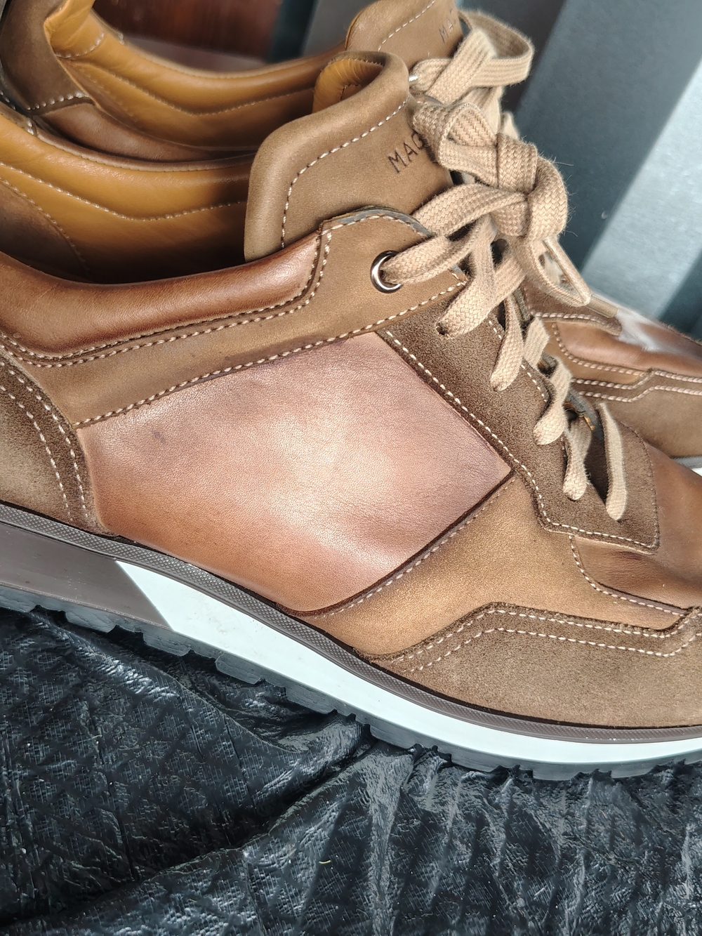 Magnanni Tan and Brown Leather Suede Lace-Up Sneakers